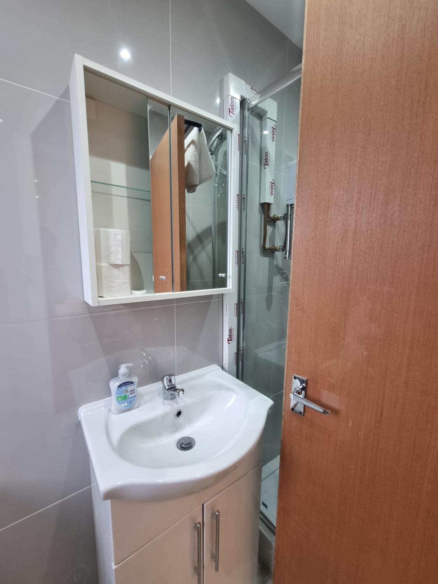 Brand New Studios In Harrow Esterno foto